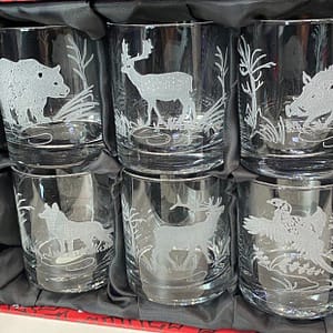 344691482_260594129797043_5554928811865818035_n Viskiklaaside kinkekomplekt (6 x 300 ml)