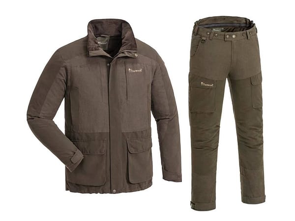 Smaland light brown PINEWOOD Smaland Light Brown komplekt meestele